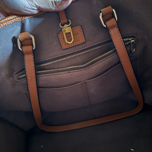 LV Camel Monogram Totebag - Picture 6 of 8